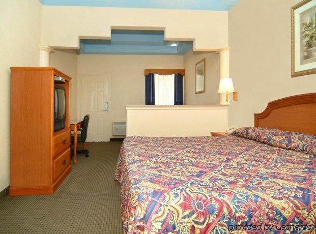 Regency And Motel Humble